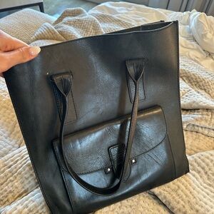 Elegant Black Leather Tote